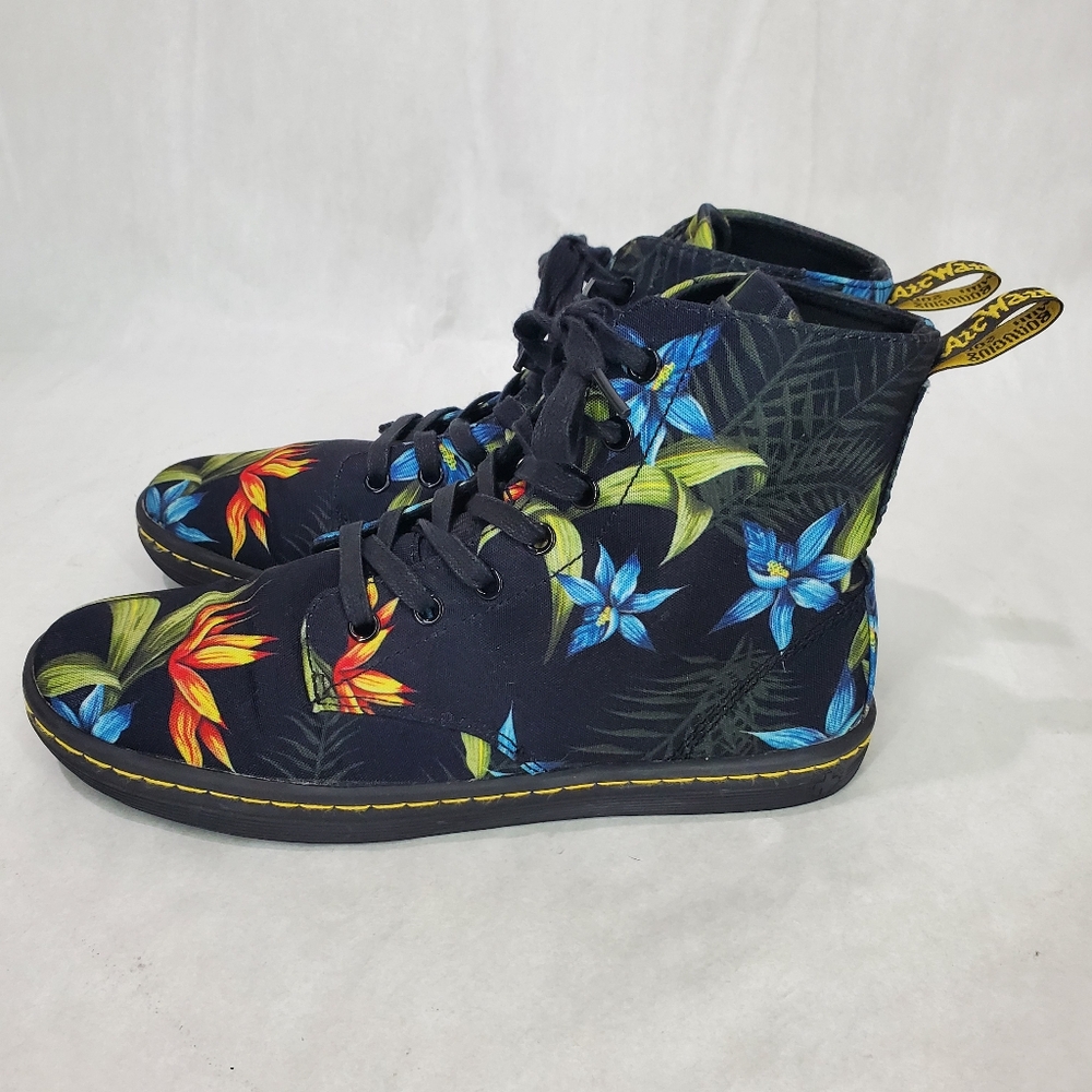 Tropical Hawaiian Canvas Hackney Doc Martens 7-Eye Boot Floral Feminine Size 9 - Picture 4 of 11